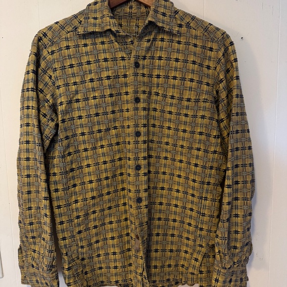 Mountain Hardware Long sleeve button up - Picture 1 of 3